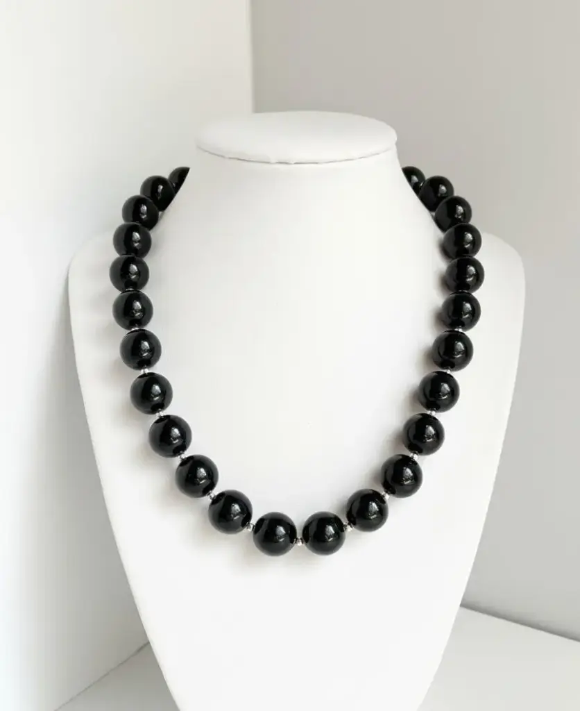 Black beaded set 