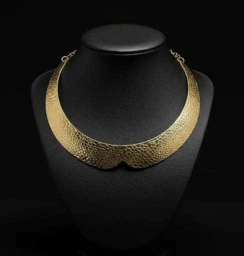 Gold coated chocker